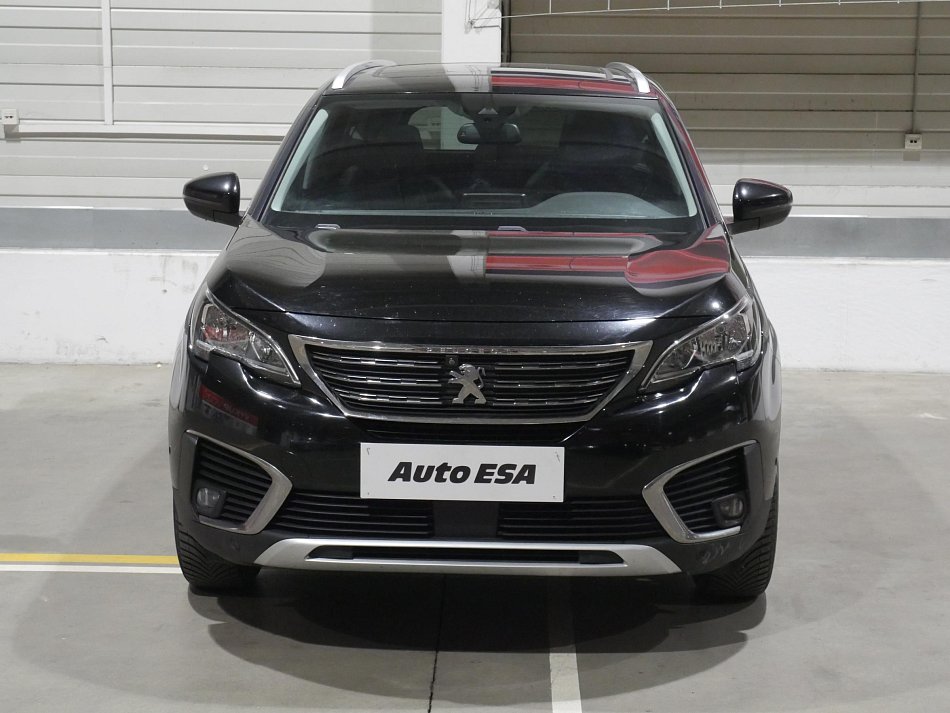 Peugeot 5008 1.5 HDi 