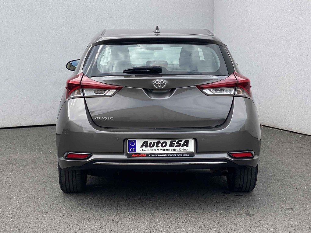 Toyota Auris 1.6i 