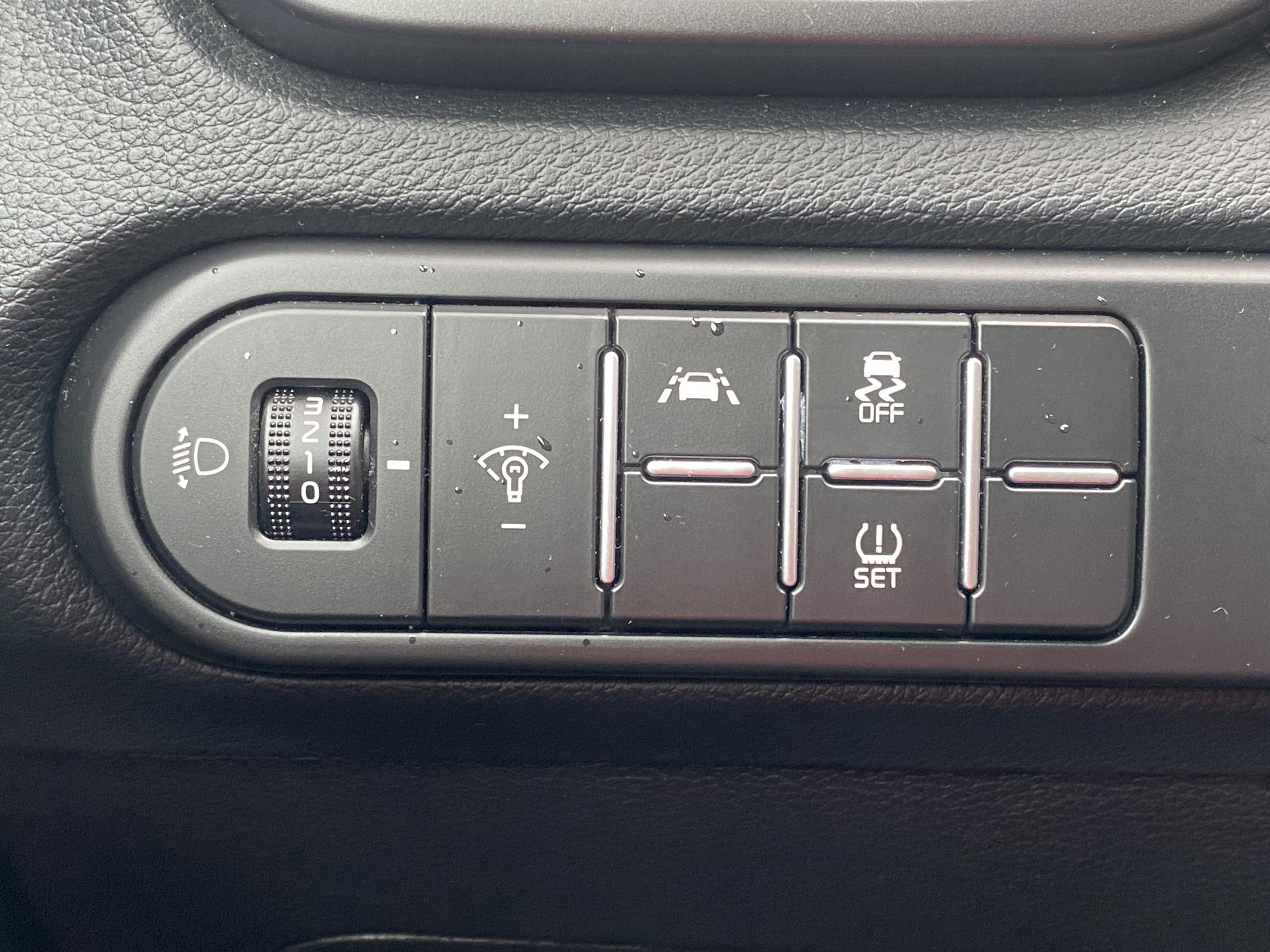 Kia Cee´d, 2022 - pohled č. 23