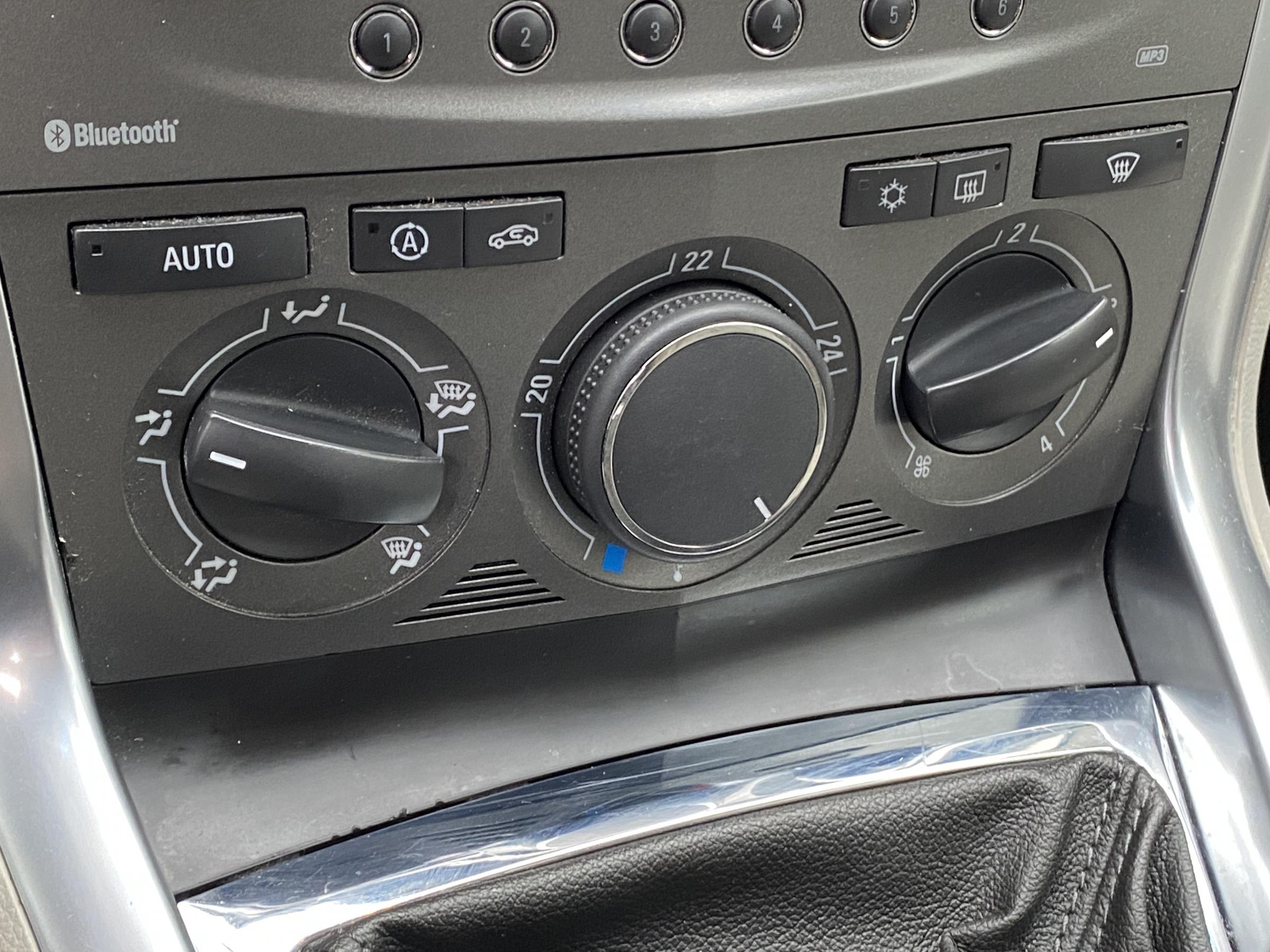 Opel Antara, 2013 - pohled č. 16