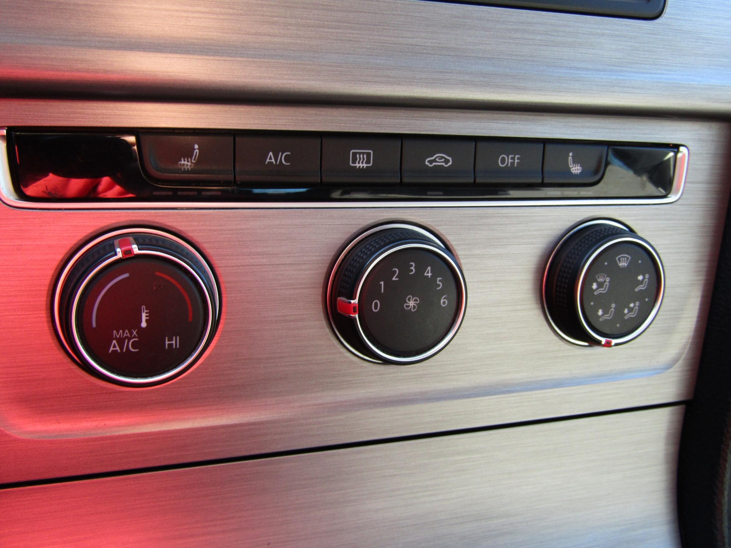 Volkswagen Golf, 2014 - pohled č. 13