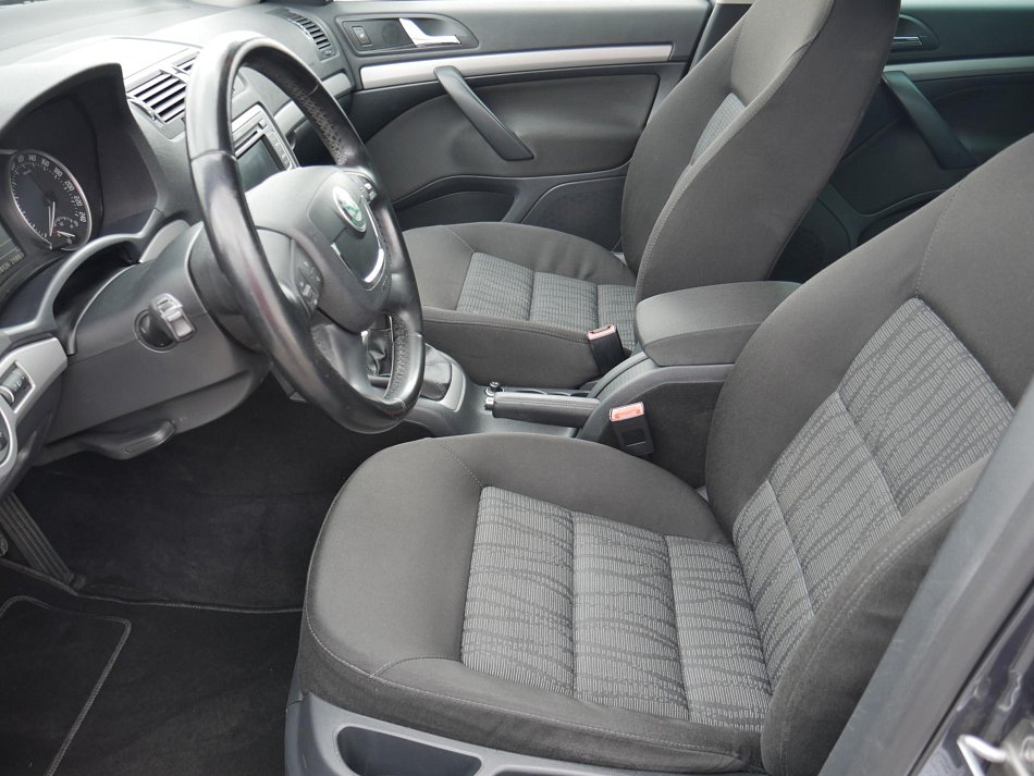 Škoda Octavia II 1.4TSi Elegance