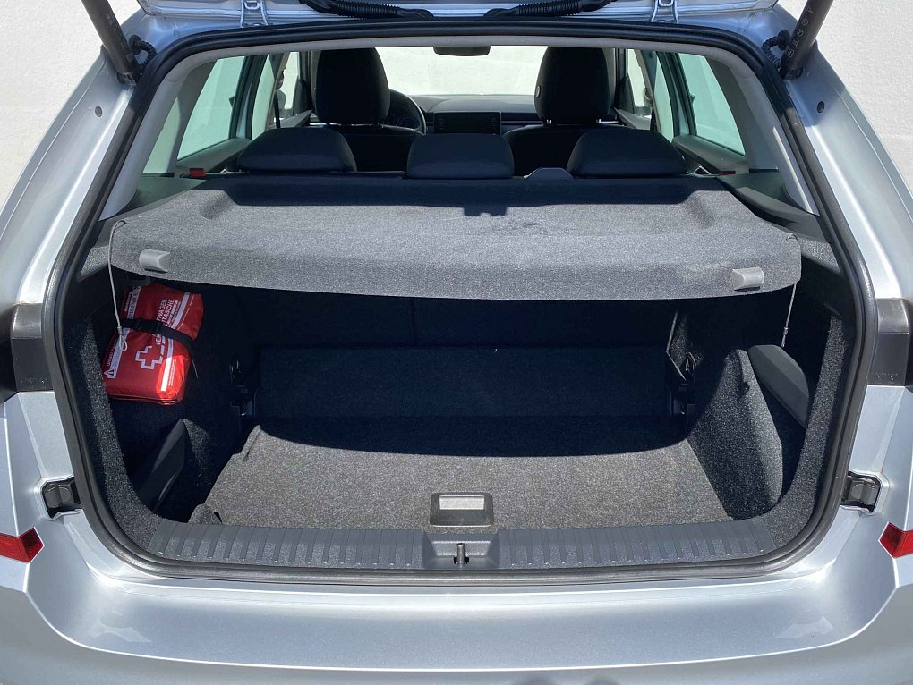 Škoda Kamiq 1.0 TSi Tour