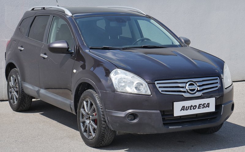Nissan Qashqai 2.0 DCI  +2
