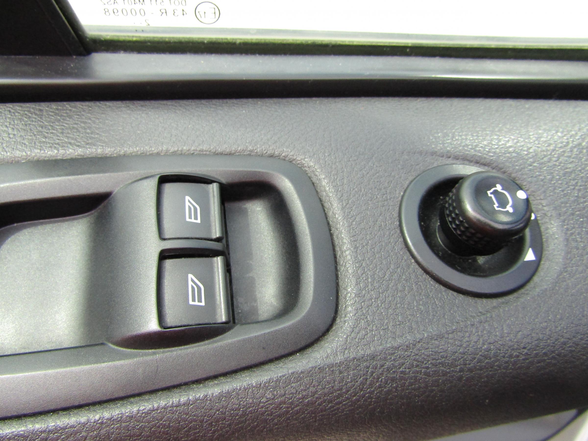 Ford Transit Custom, 2013 - pohled č. 13