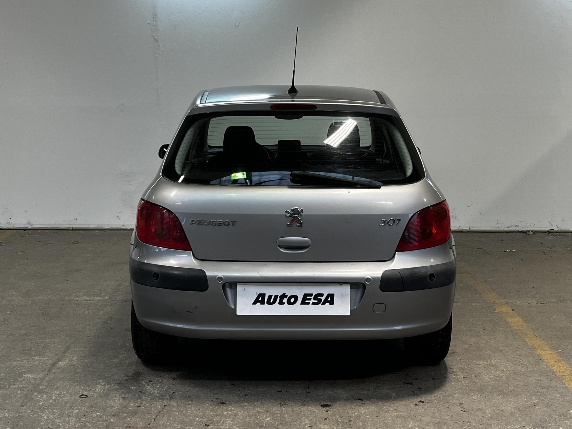 Peugeot 307, 2004 - pohled č. 5
