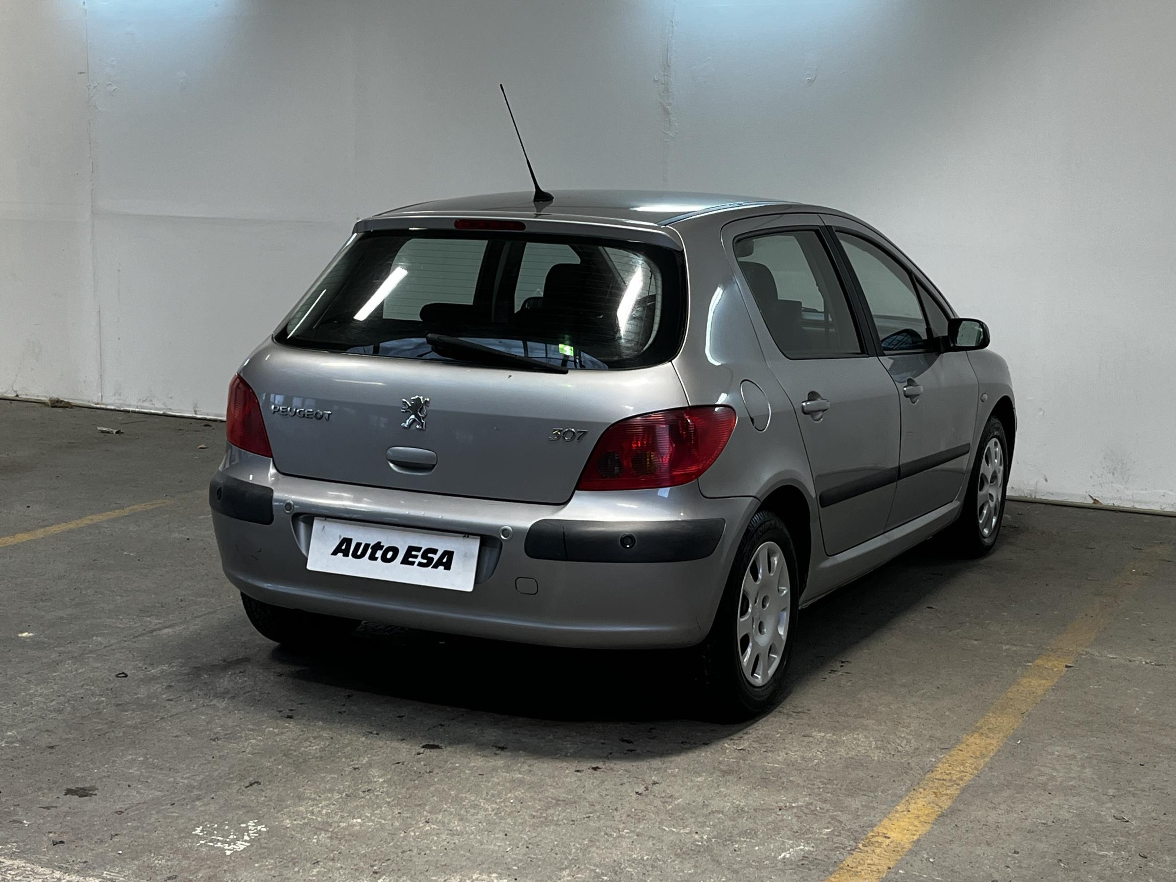 Peugeot 307, 2004 - pohled č. 6
