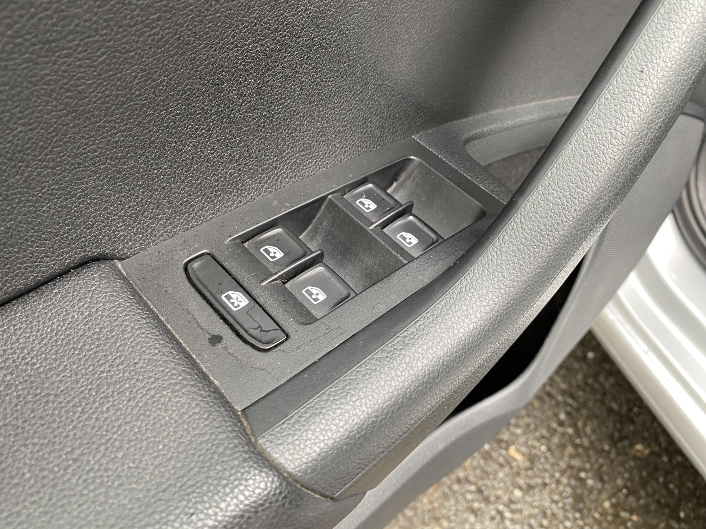 Škoda Octavia III, 2018 - pohled č. 13