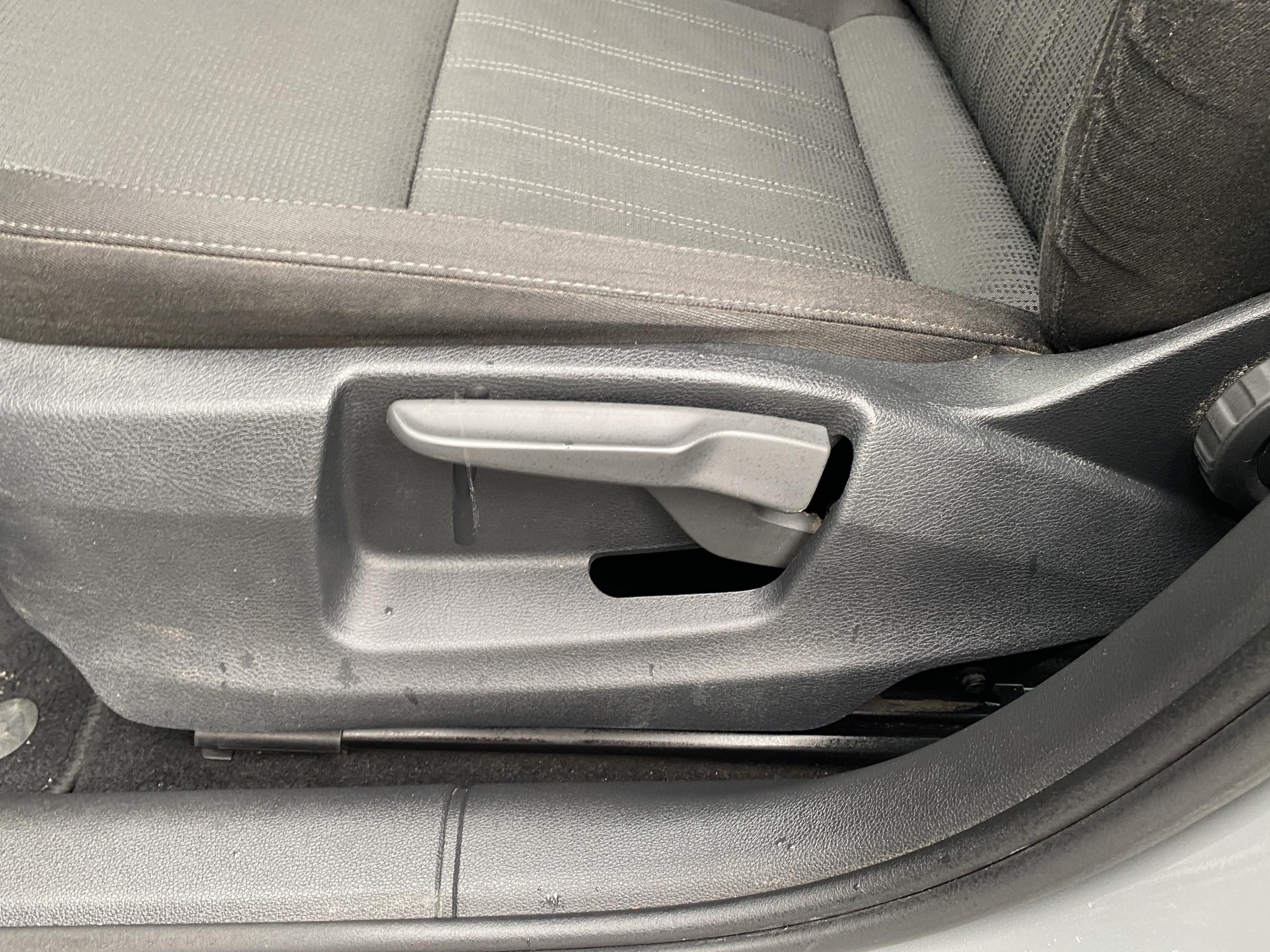 Škoda Octavia III, 2018 - pohled č. 14