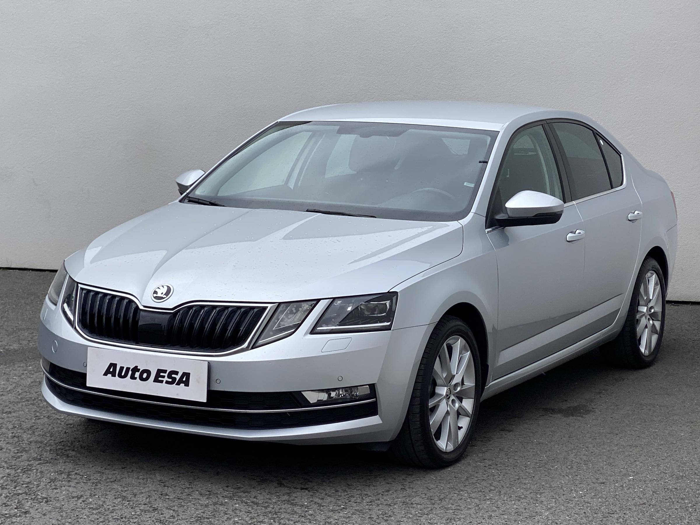 Škoda Octavia III, 2018 - pohled č. 3