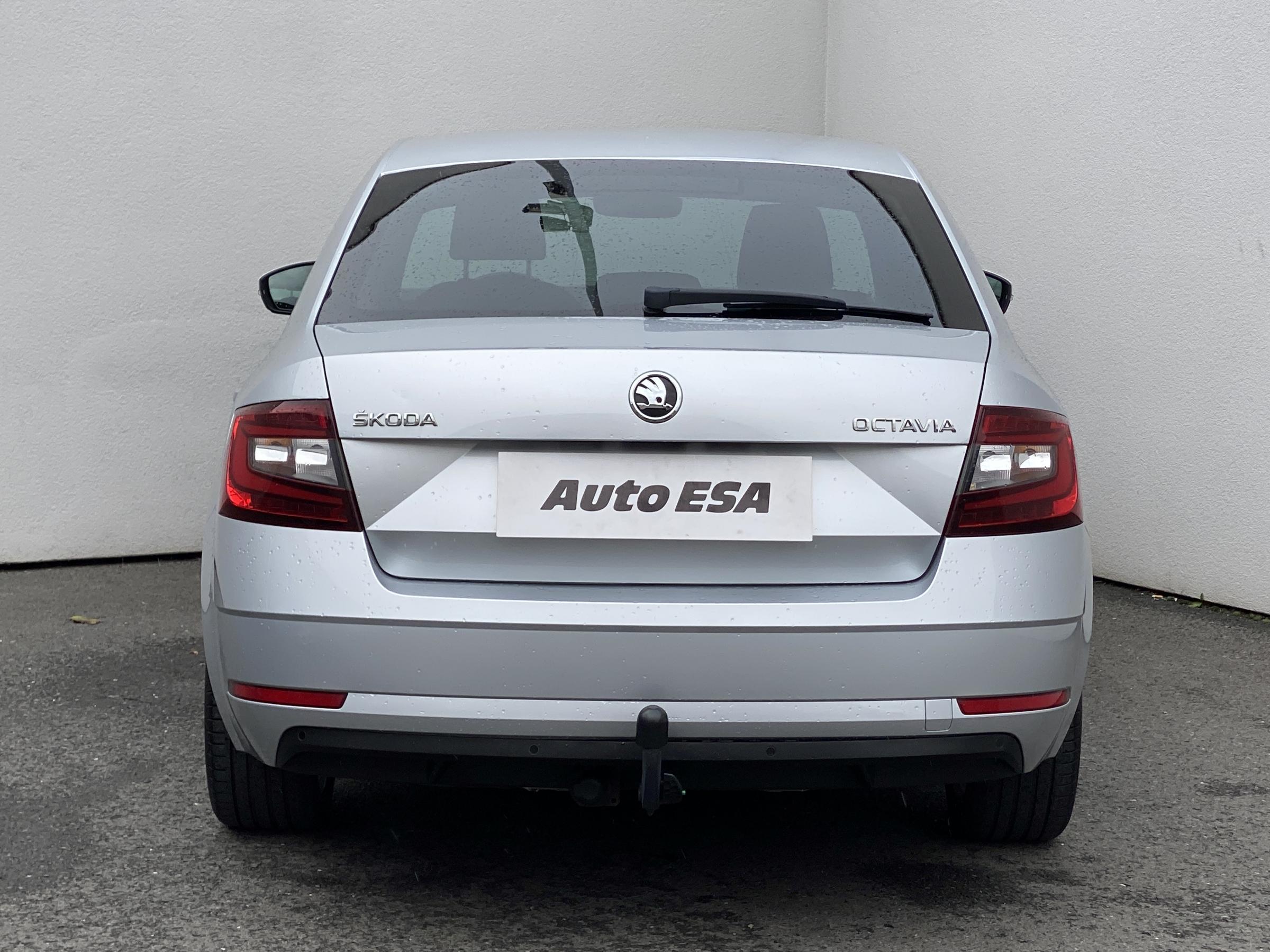 Škoda Octavia III, 2018 - pohled č. 5