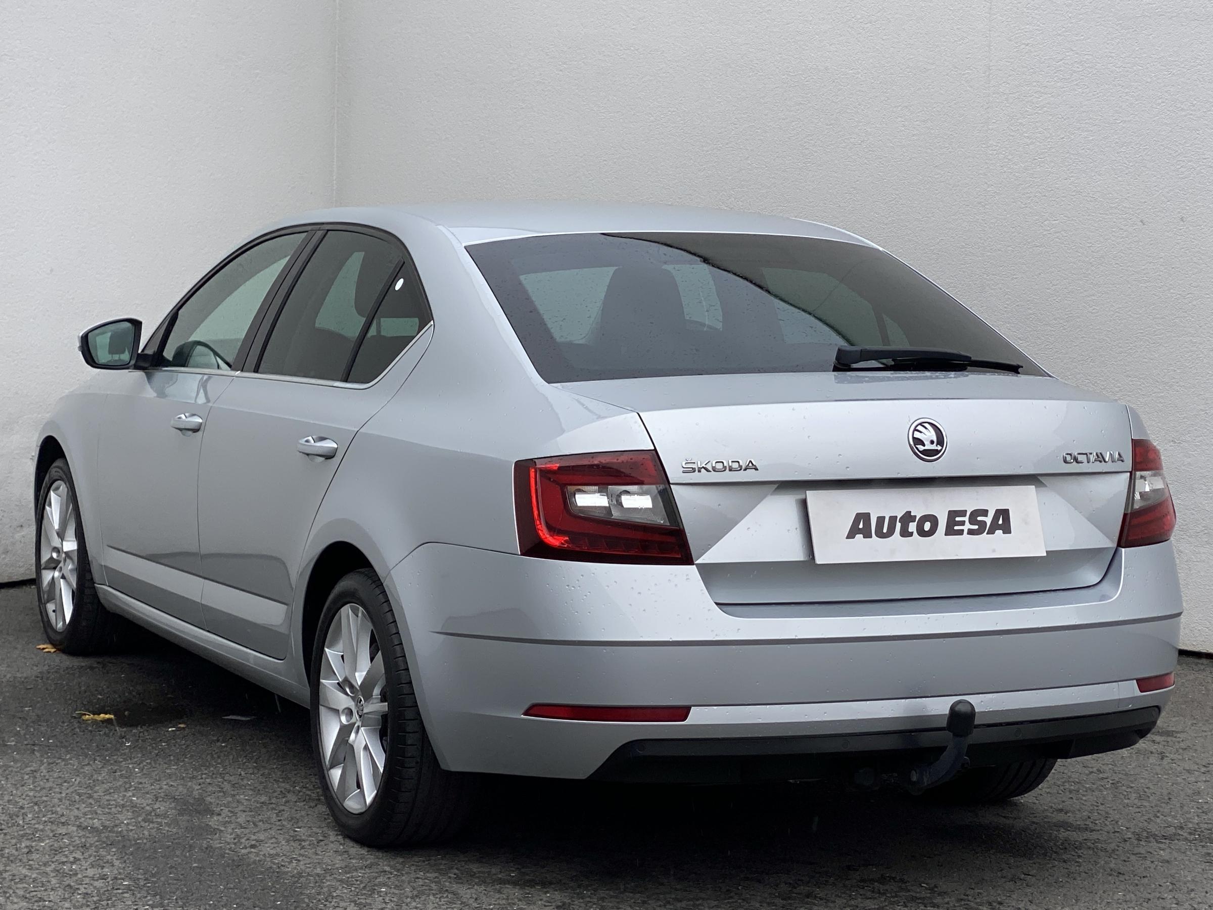 Škoda Octavia III, 2018 - pohled č. 6