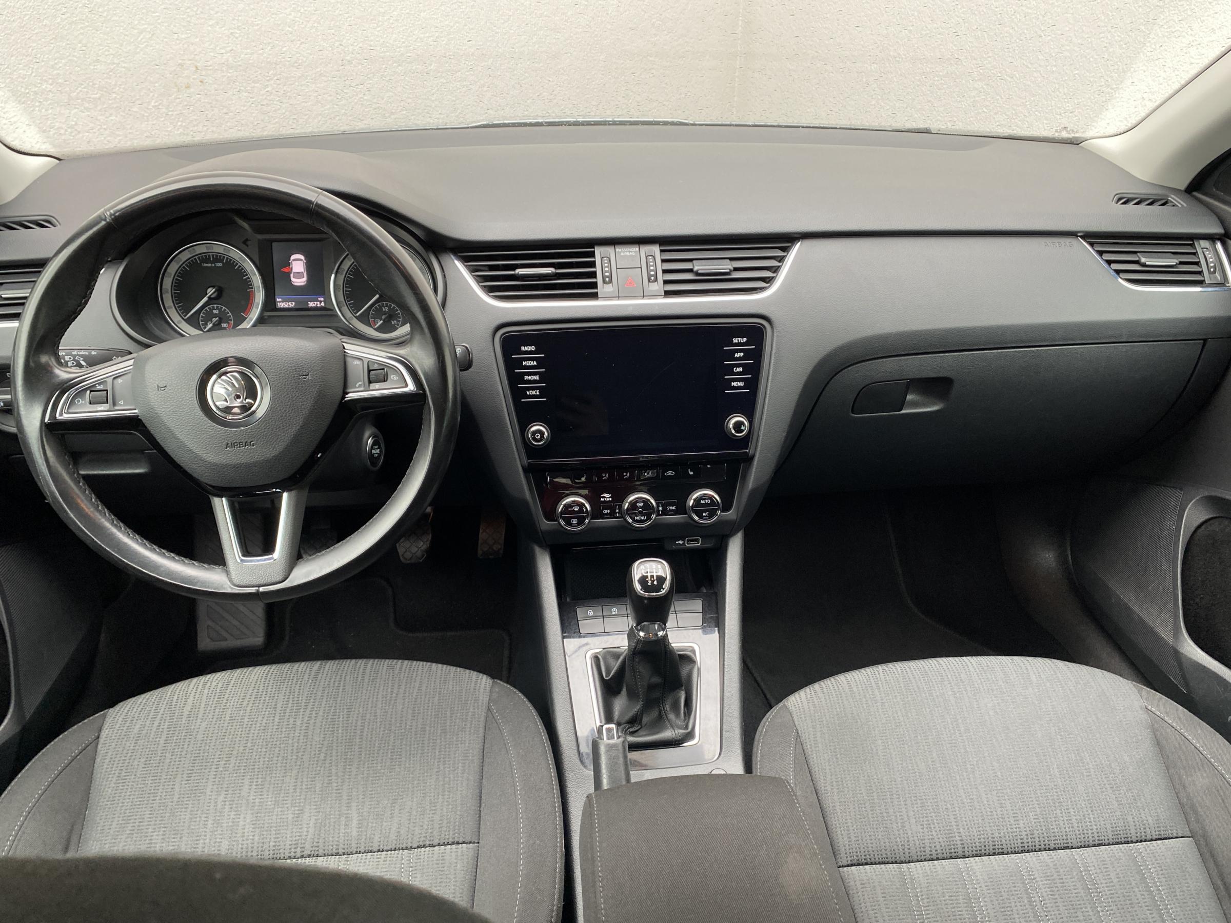 Škoda Octavia III, 2018 - pohled č. 8