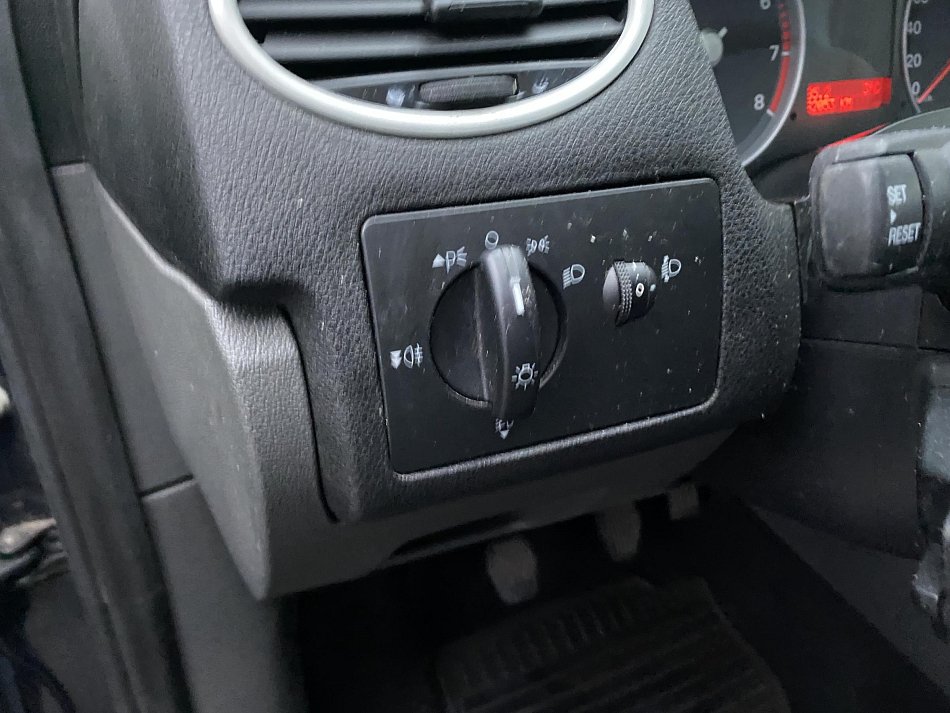 Ford Focus 1.6i Trend