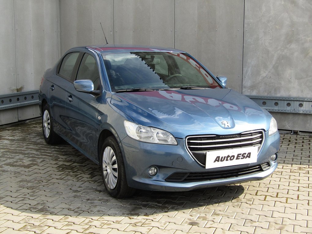 Peugeot 301 1.2 i 