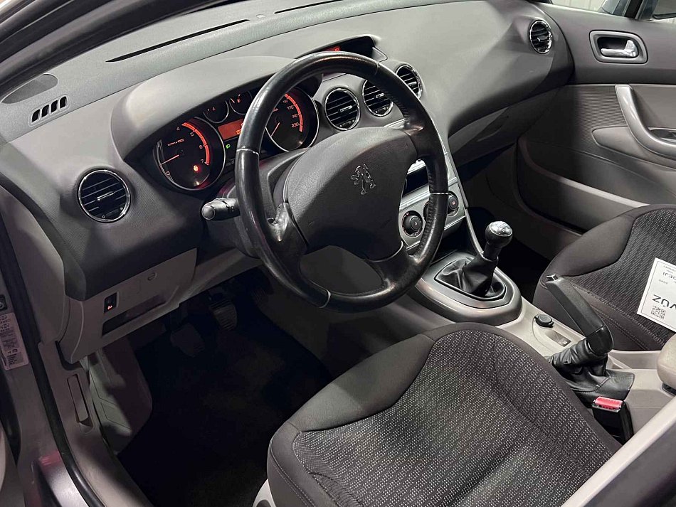 Peugeot 308 1.6VTi 