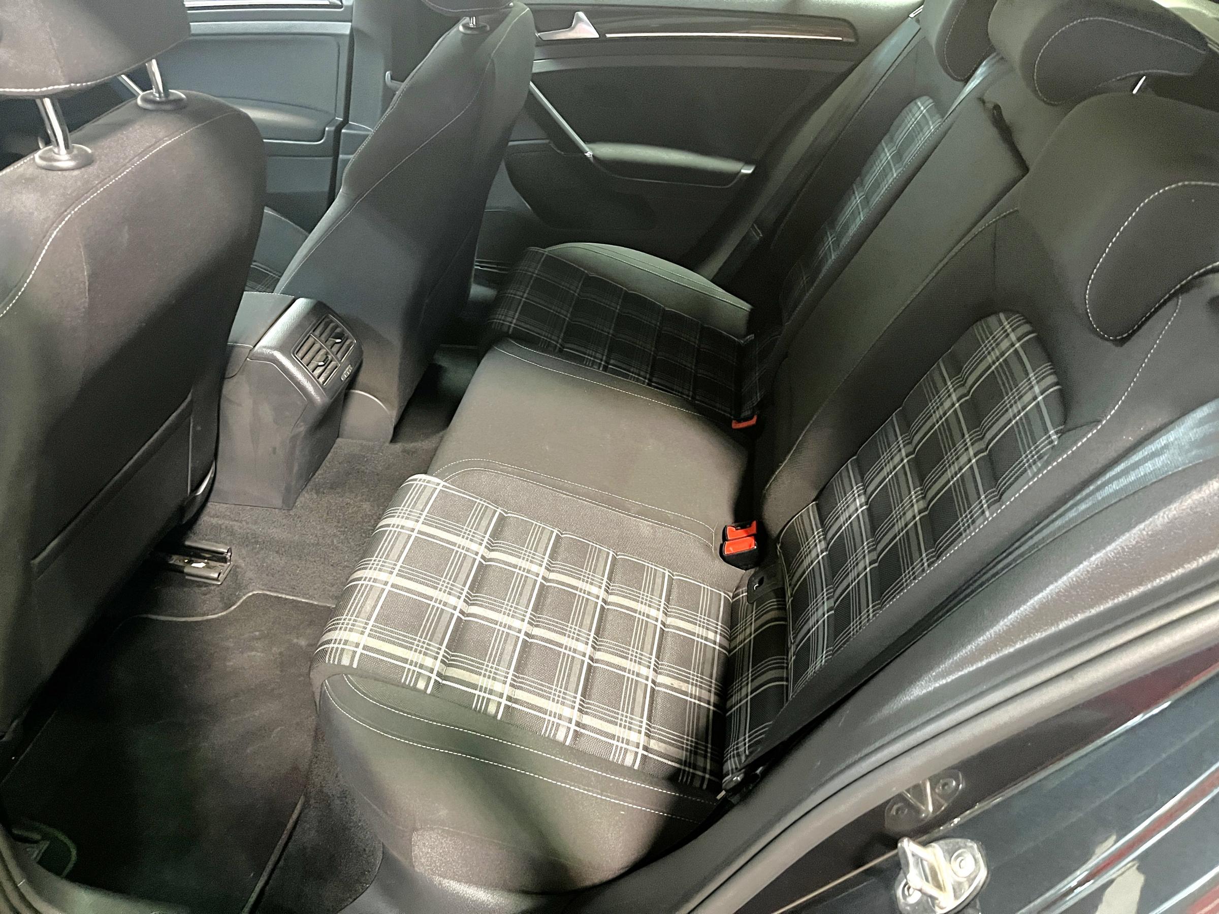 Volkswagen Golf, 2016 - pohled č. 10