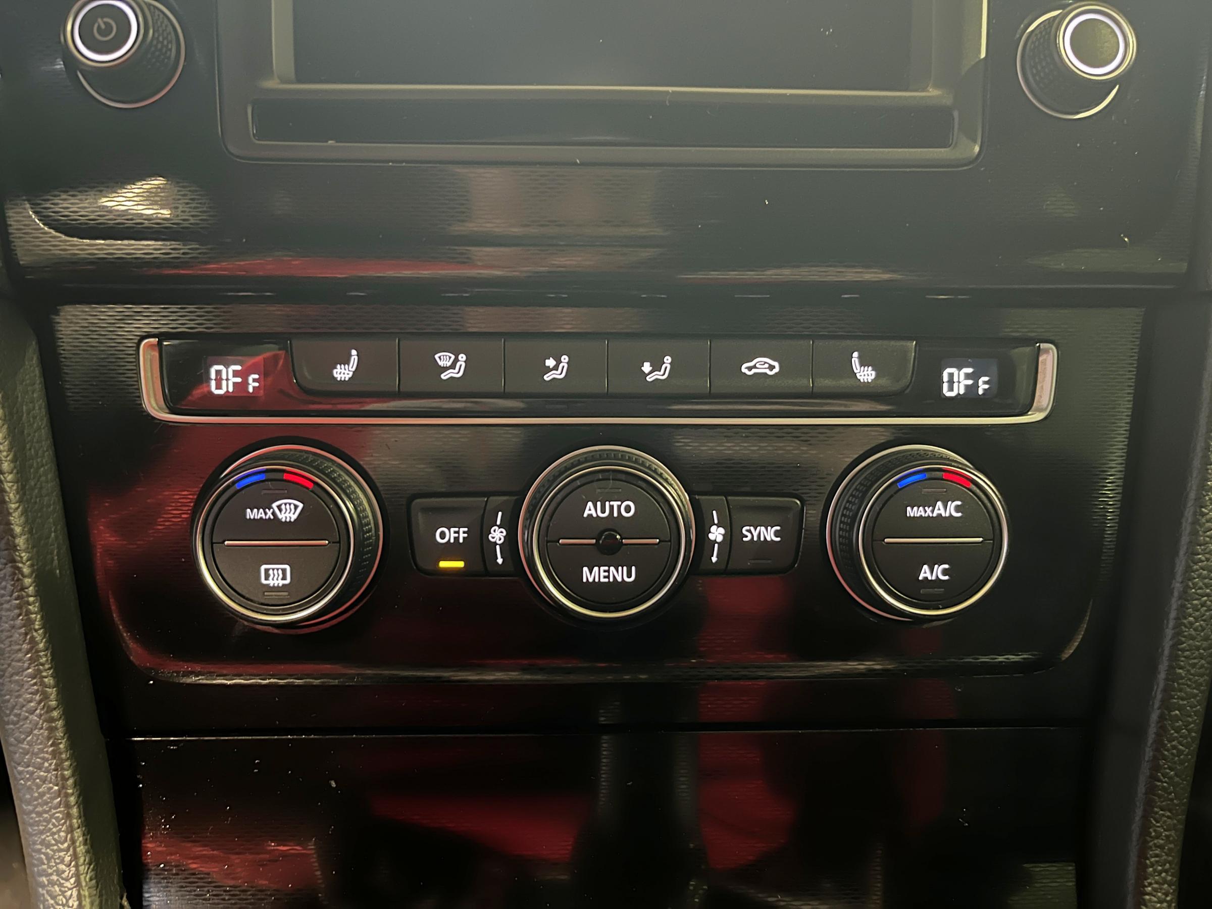 Volkswagen Golf, 2016 - pohled č. 14