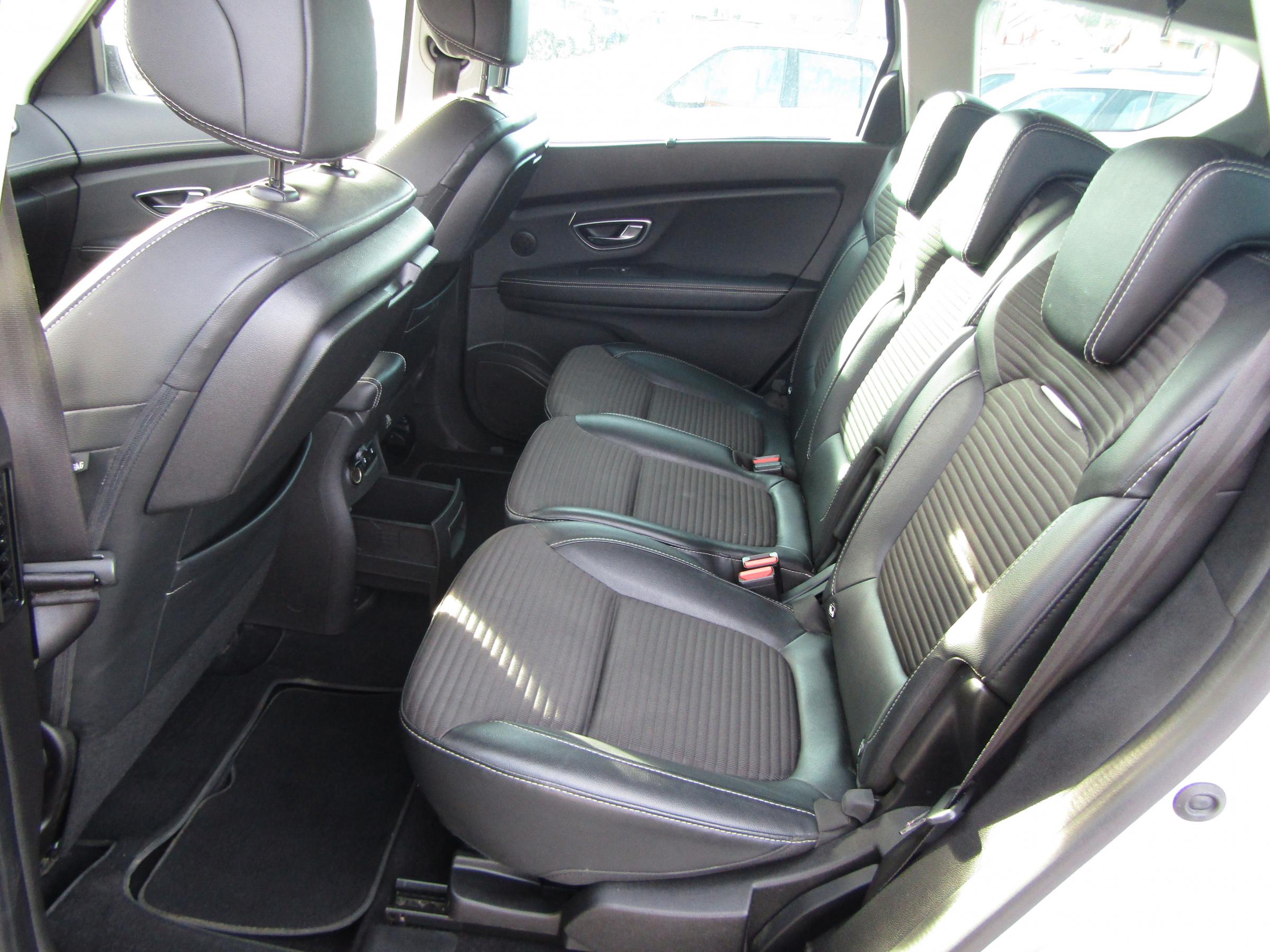 Renault Grand Scénic, 2017 - pohled č. 10