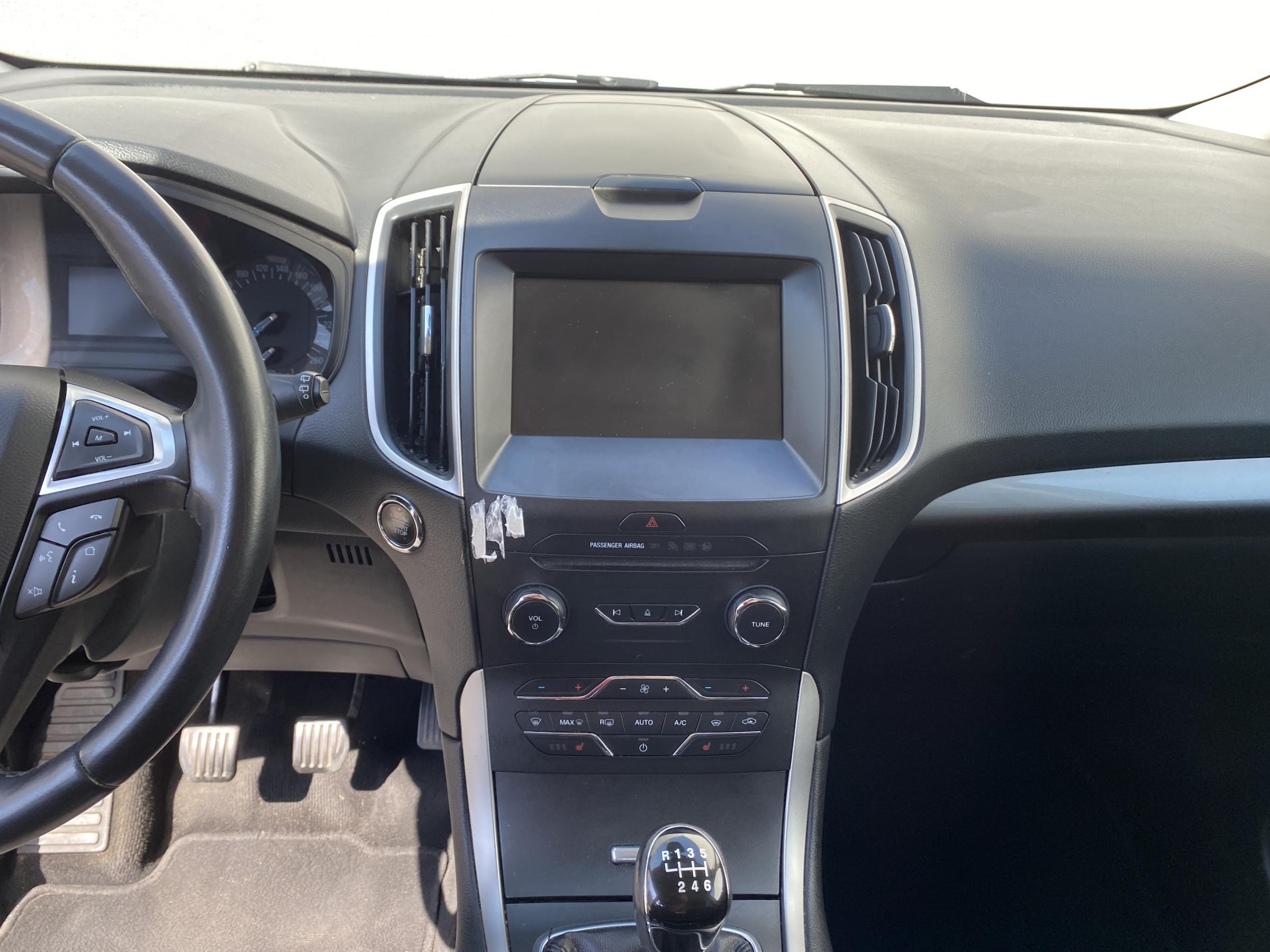 Ford S-MAX, 2015 - pohled č. 10