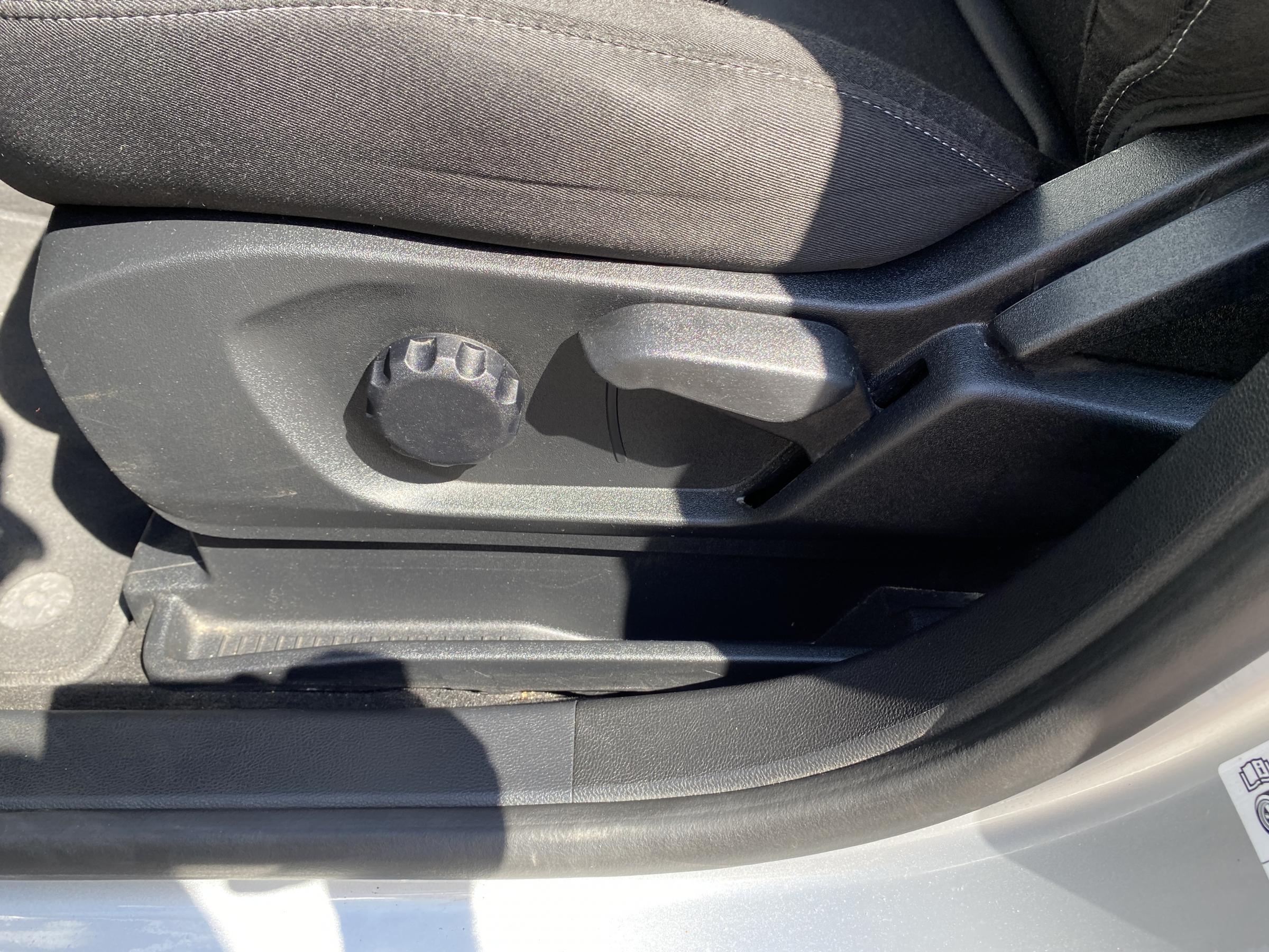 Ford S-MAX, 2015 - pohled č. 16