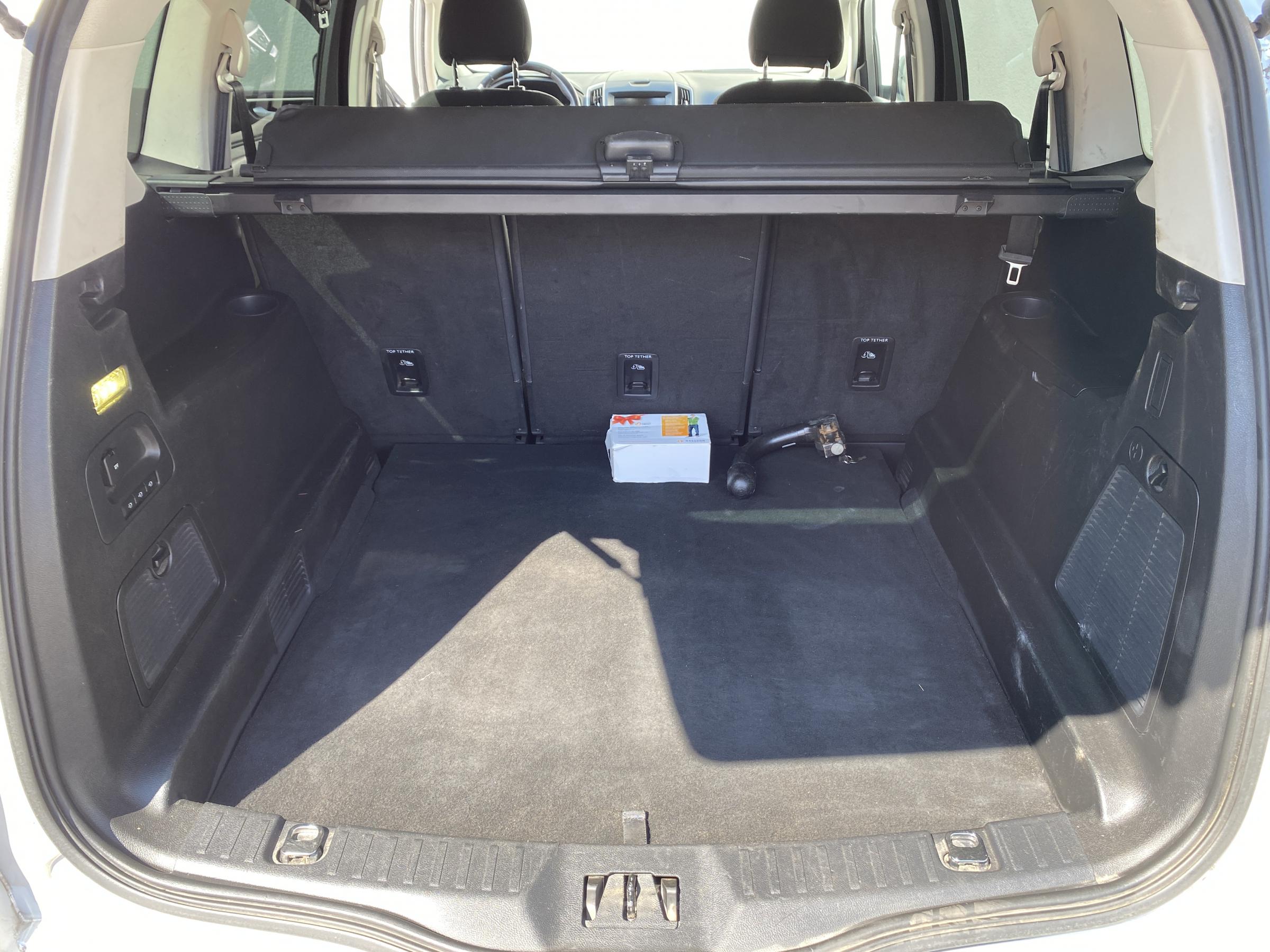 Ford S-MAX, 2015 - pohled č. 7