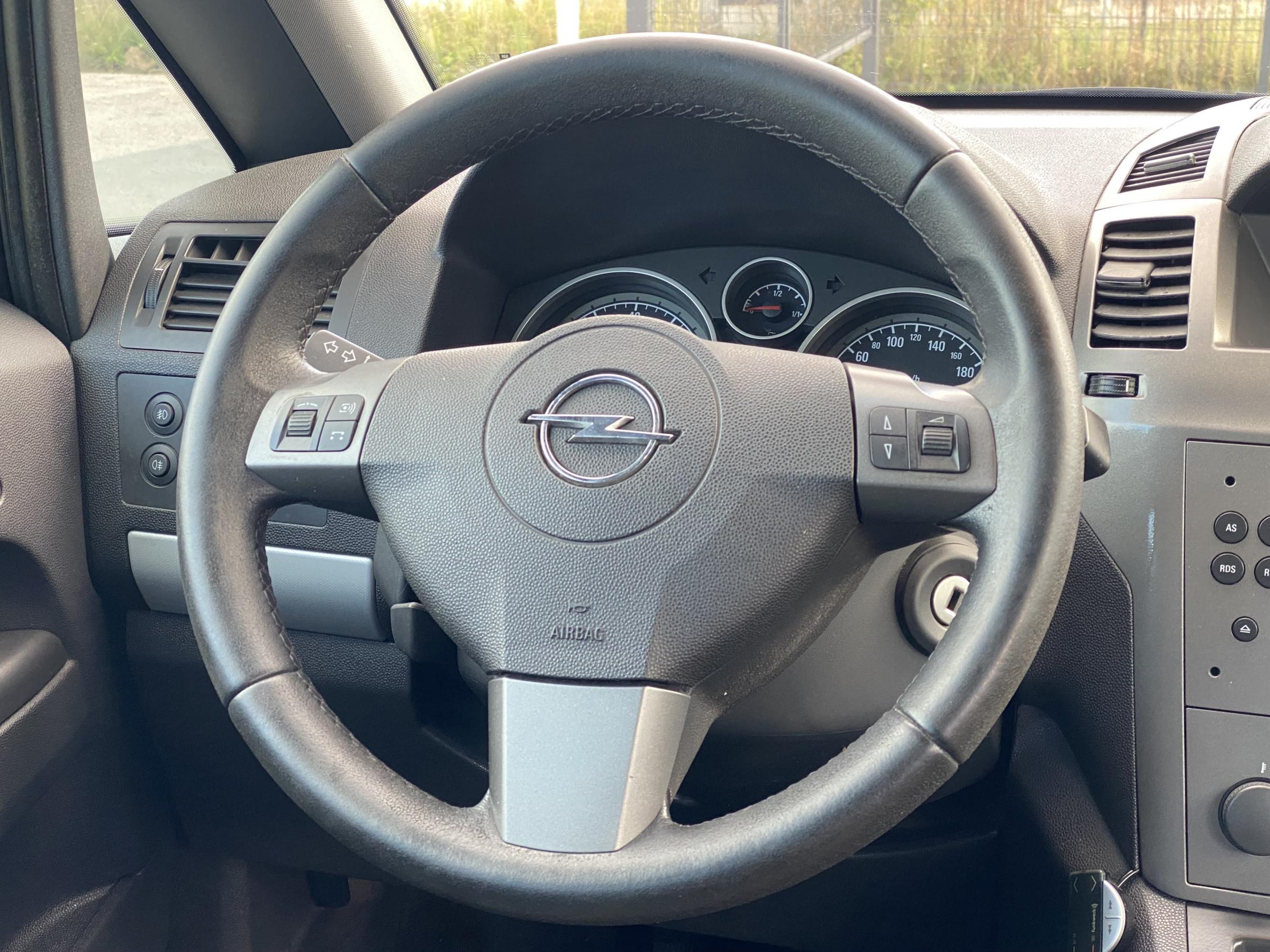 Opel Zafira, 2007 - pohled č. 15