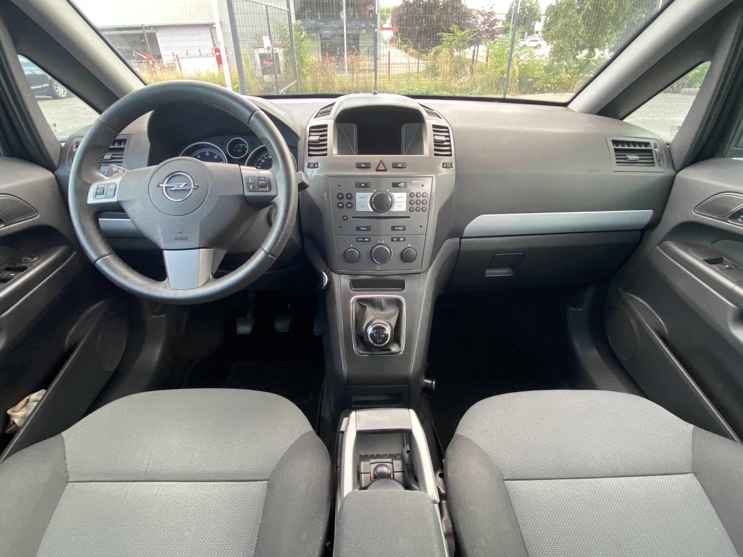 Opel Zafira, 2007 - pohled č. 8