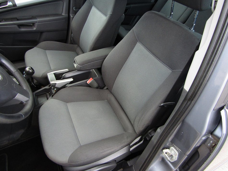 Opel Zafira 1.8i 16V 