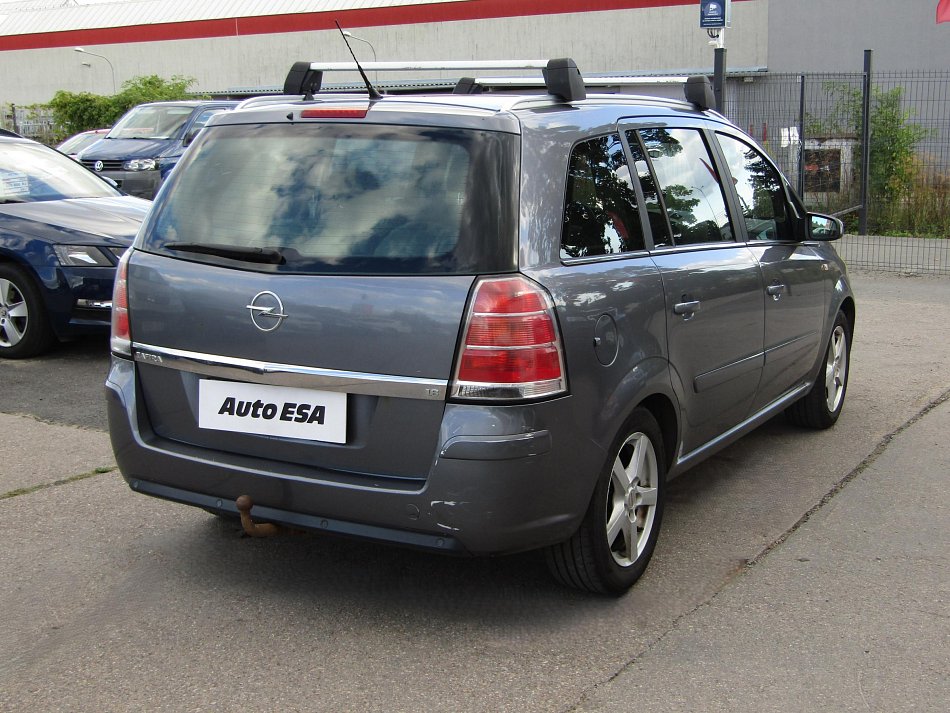 Opel Zafira 1.8i 16V 