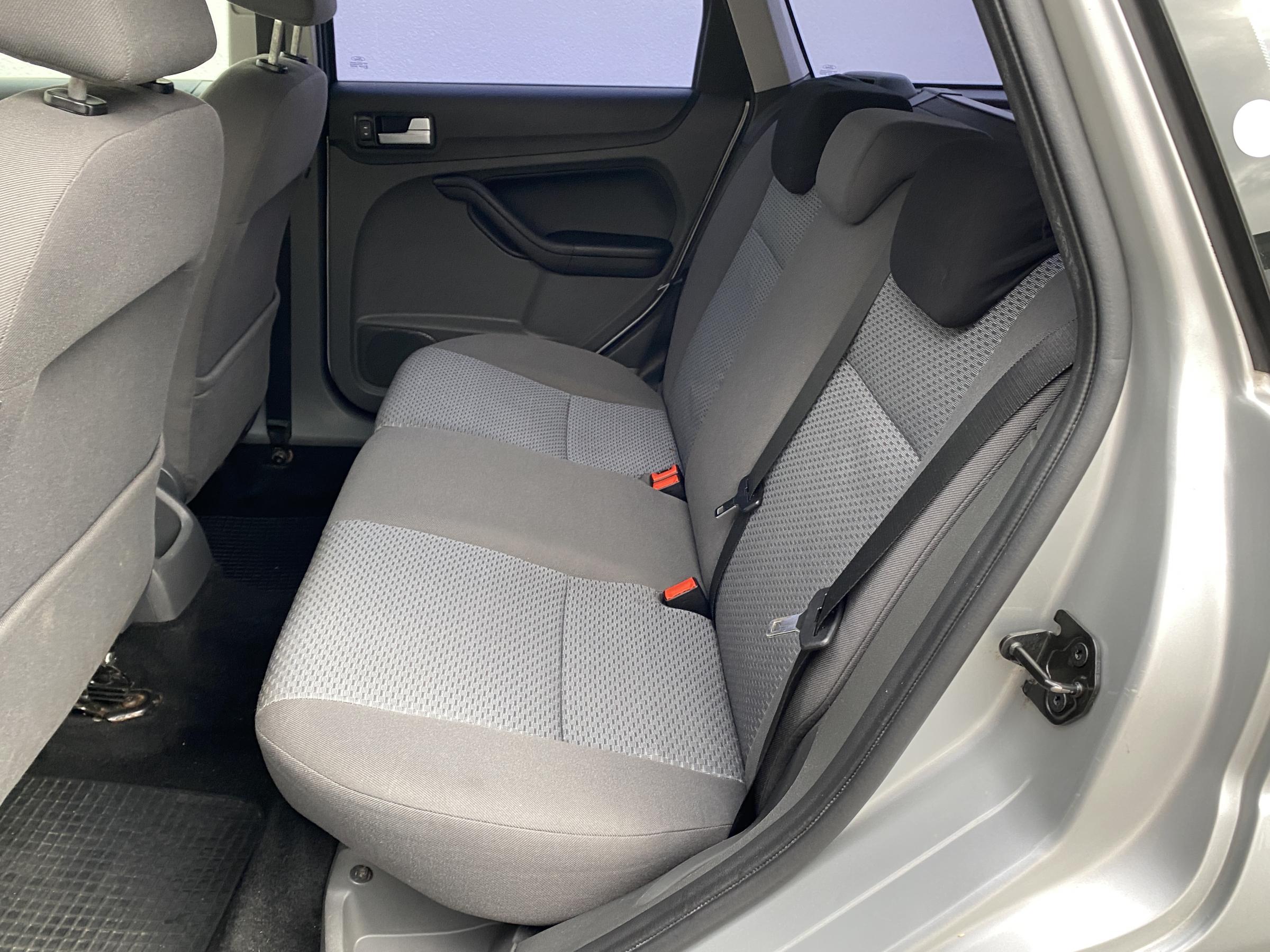 Ford Focus, 2007 - pohled č. 10