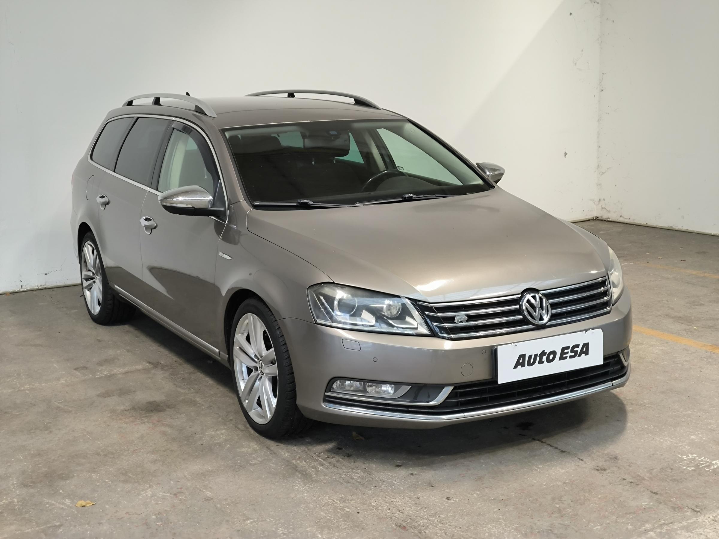 Volkswagen Passat, 2011