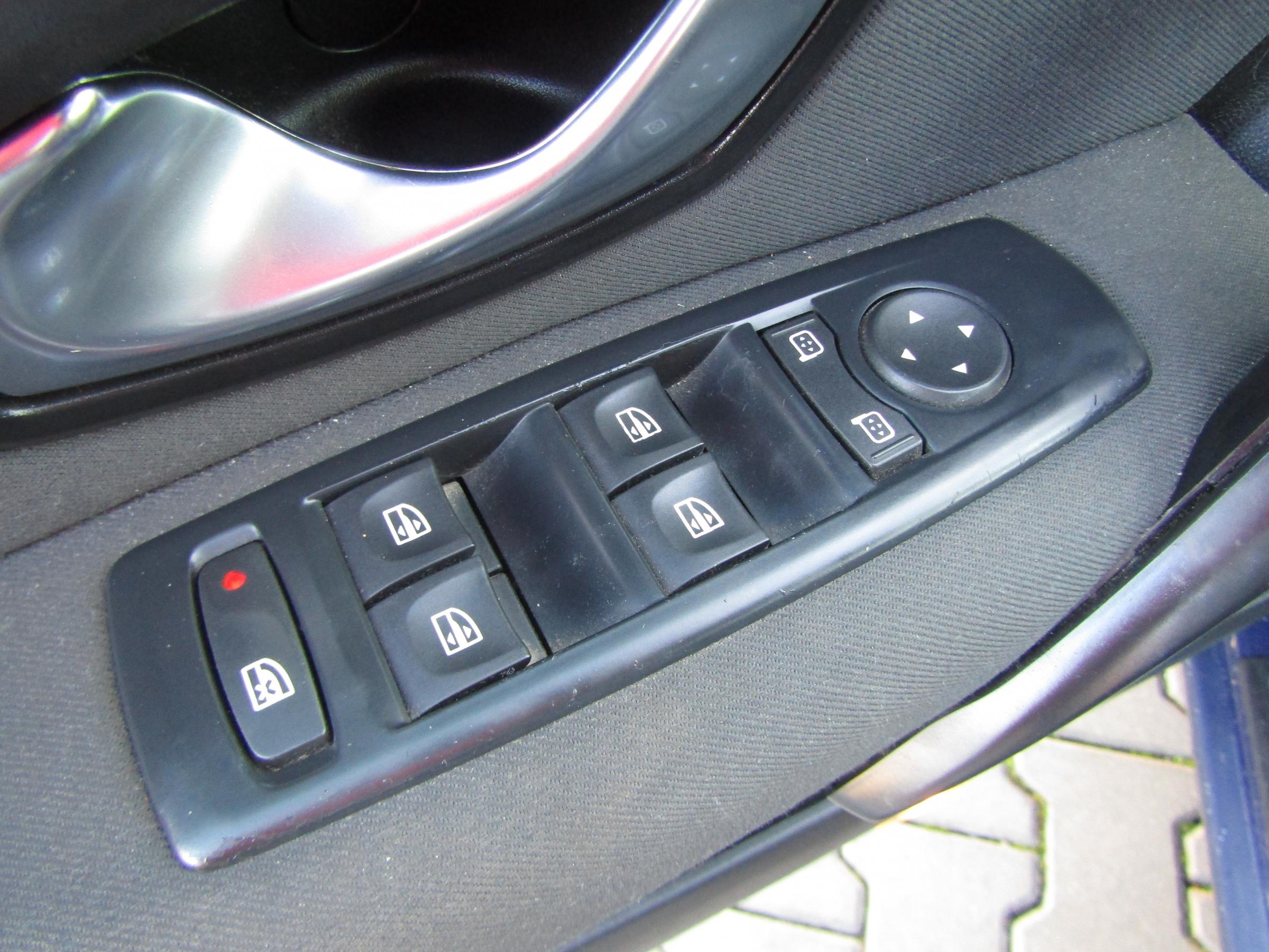 Renault Mégane, 2010 - pohled č. 11