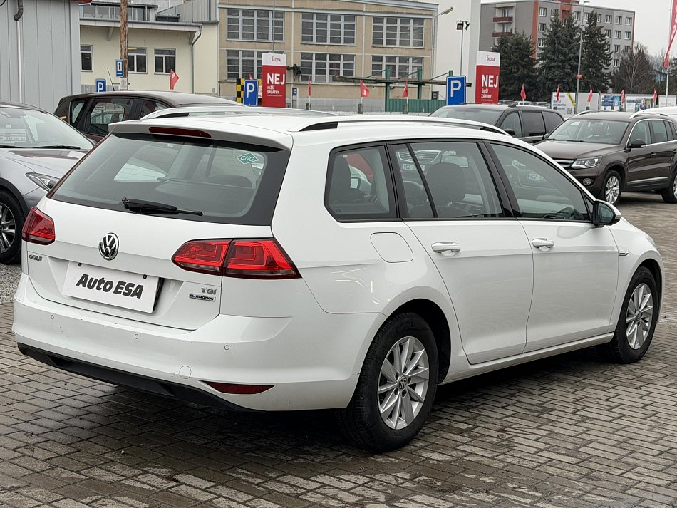 Volkswagen Golf 1.4 TSi 