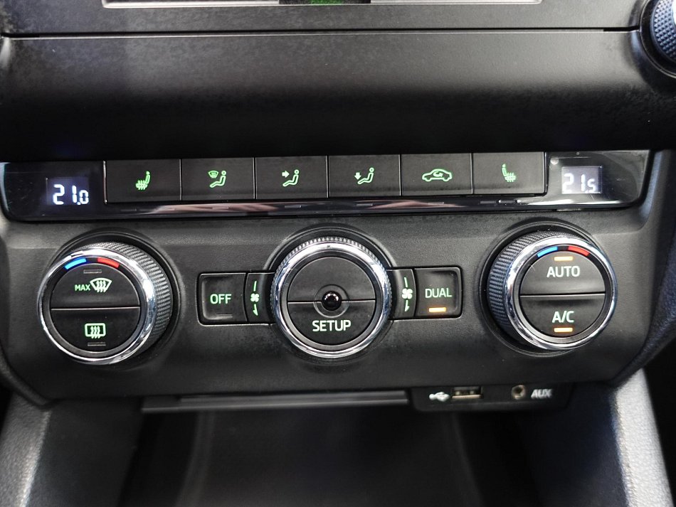 Škoda Octavia III 1.6TDi Elegance