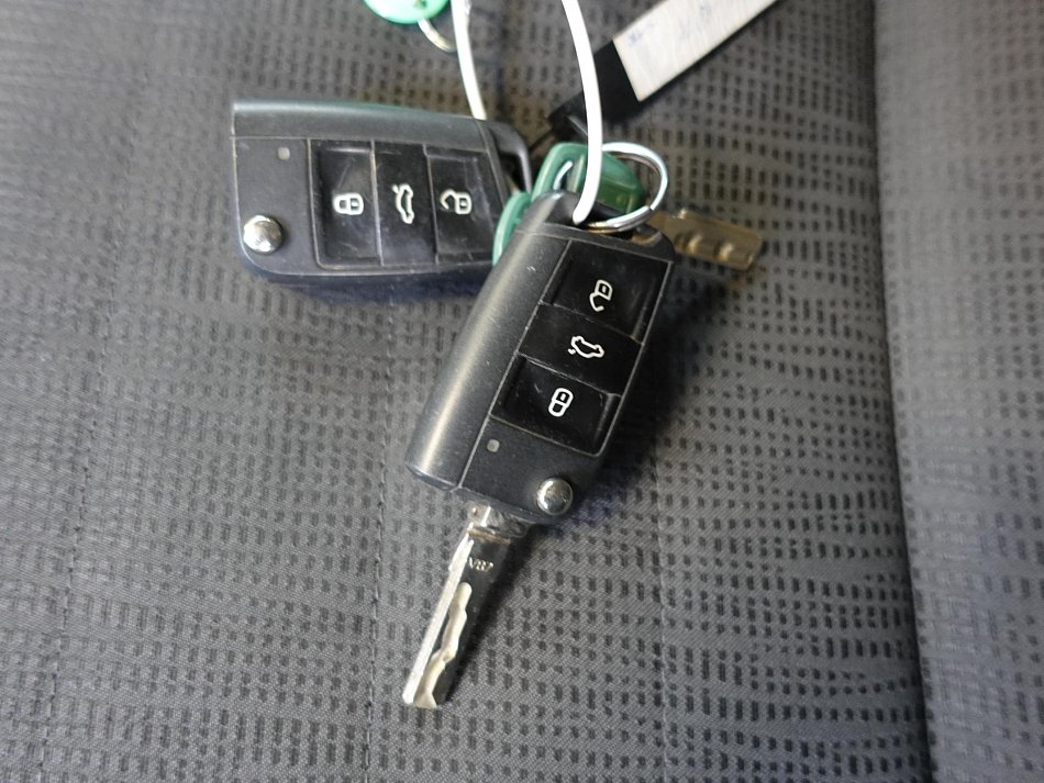 Škoda Octavia III 1.6TDi Elegance