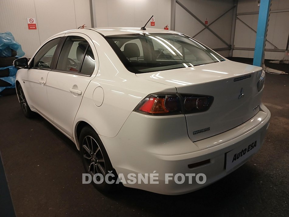 Mitsubishi Lancer 1.6i 