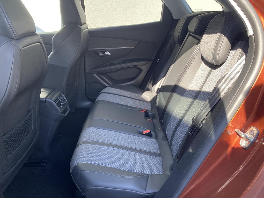 Peugeot 3008 1.5 HDi Allure