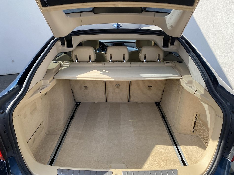 BMW Řada 3 2.0 i  xD