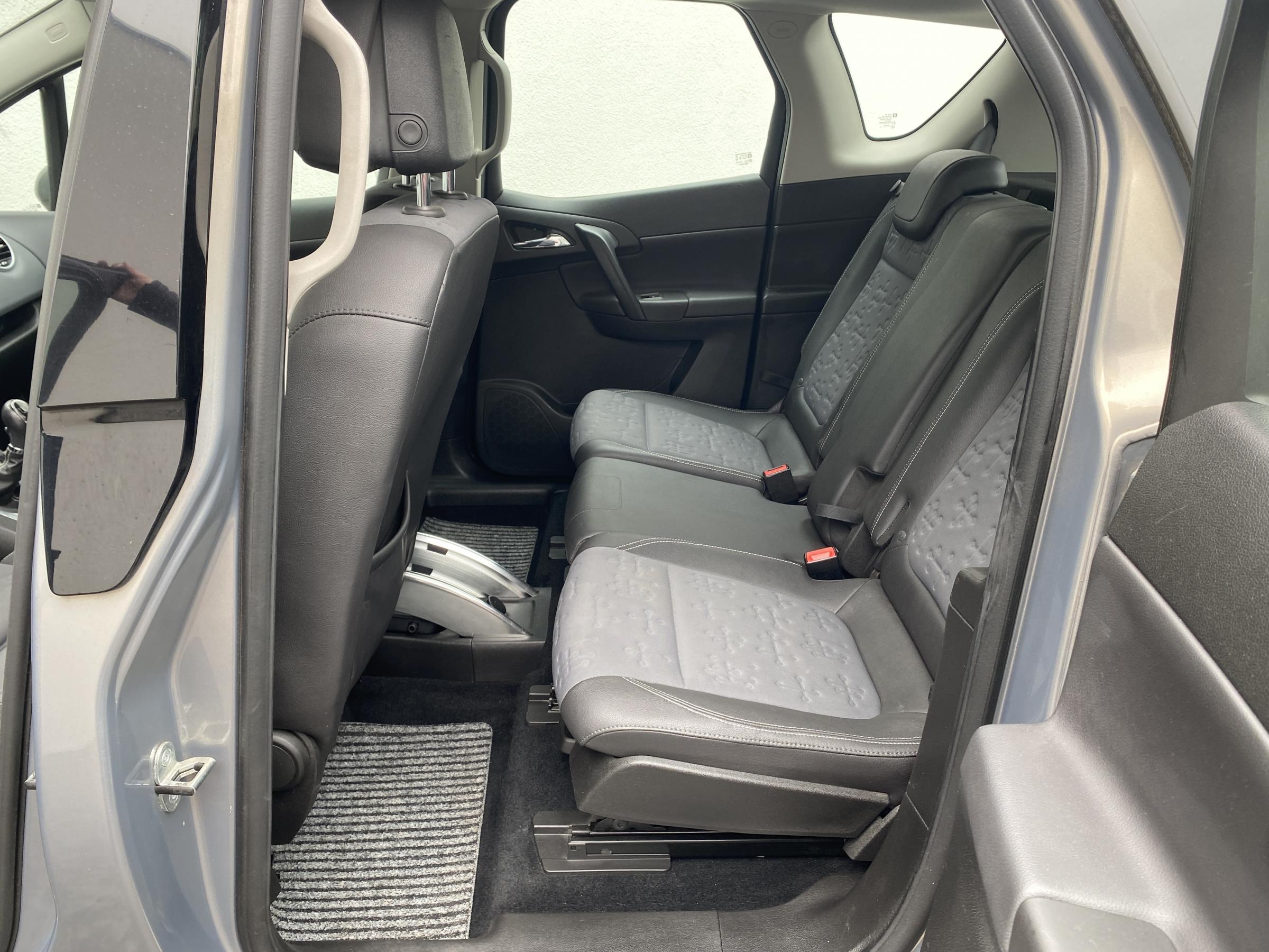 Opel Meriva, 2011 - pohled č. 10