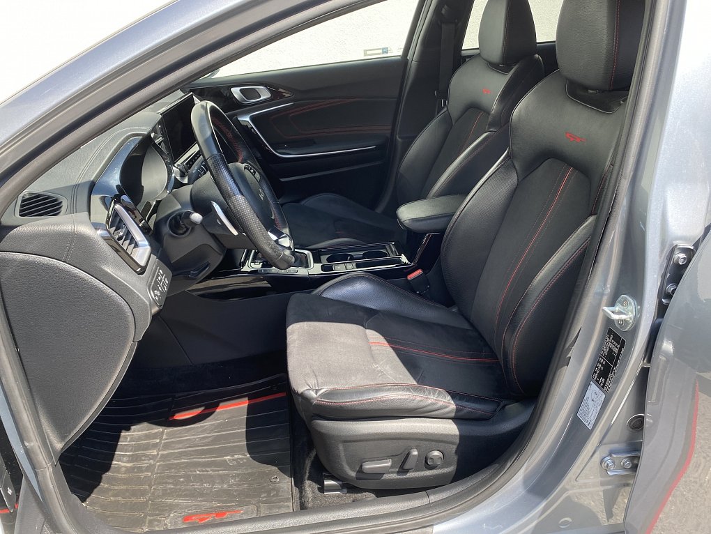 Kia Proceed 1.6 TGDi GT
