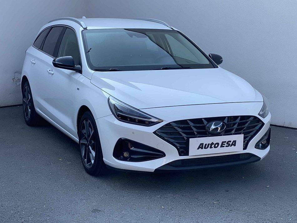 Hyundai I30 1.5tgdi + hybrid Style