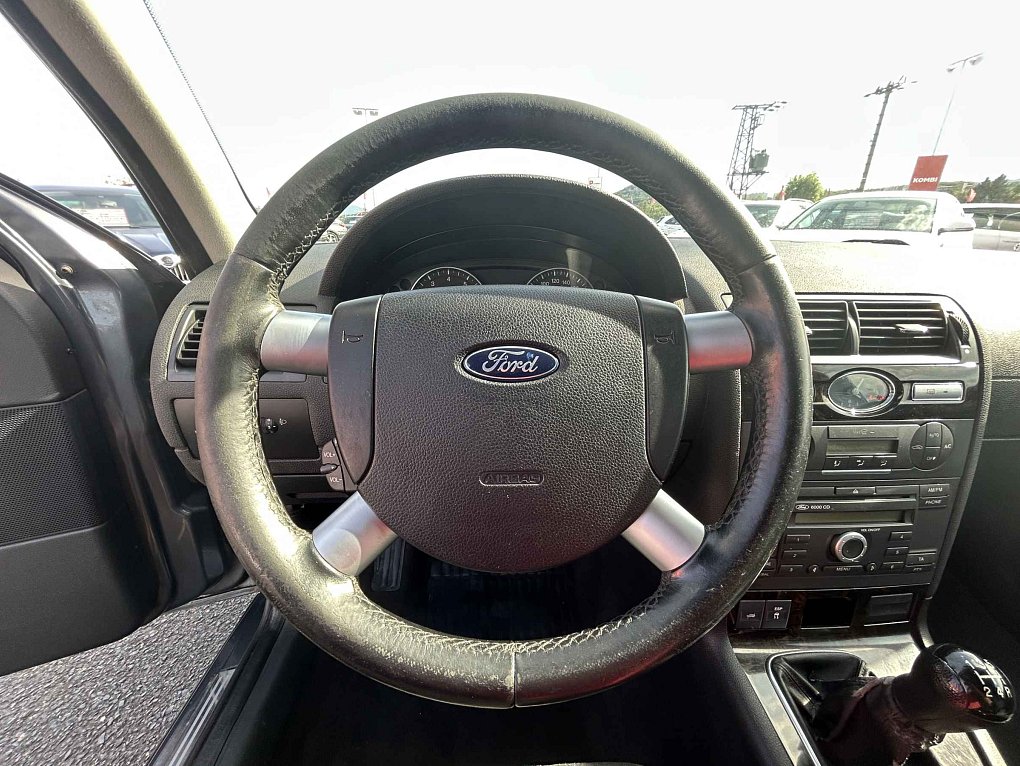 Ford Mondeo 1.8 16V 