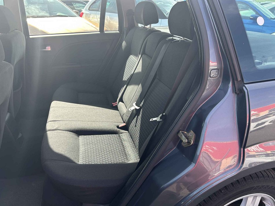Ford Mondeo 1.8 16V 