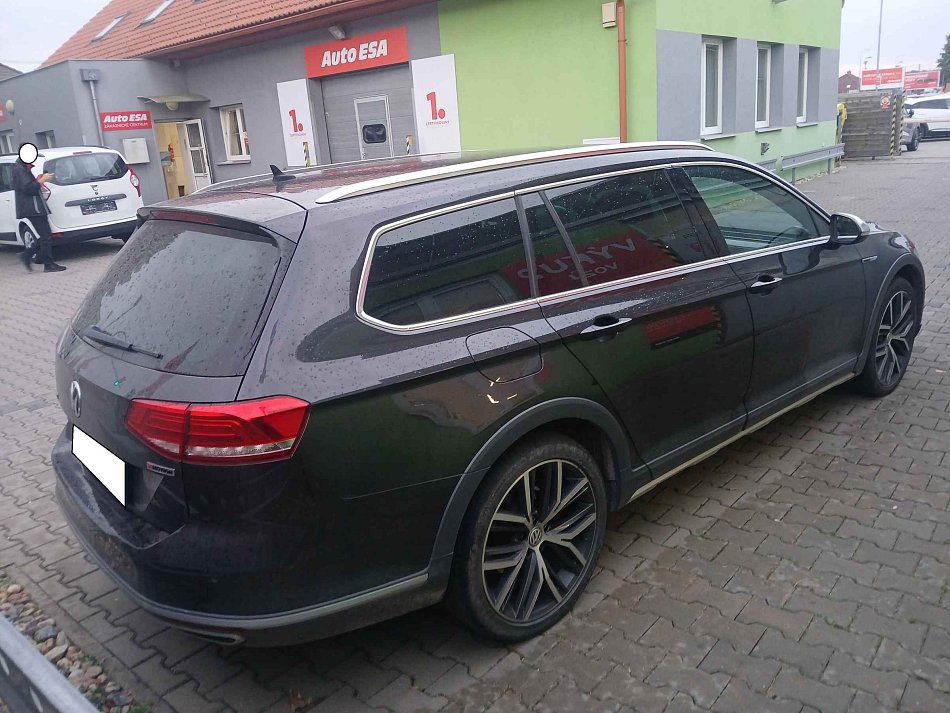 Volkswagen Passat 2.0 TDi  4x4