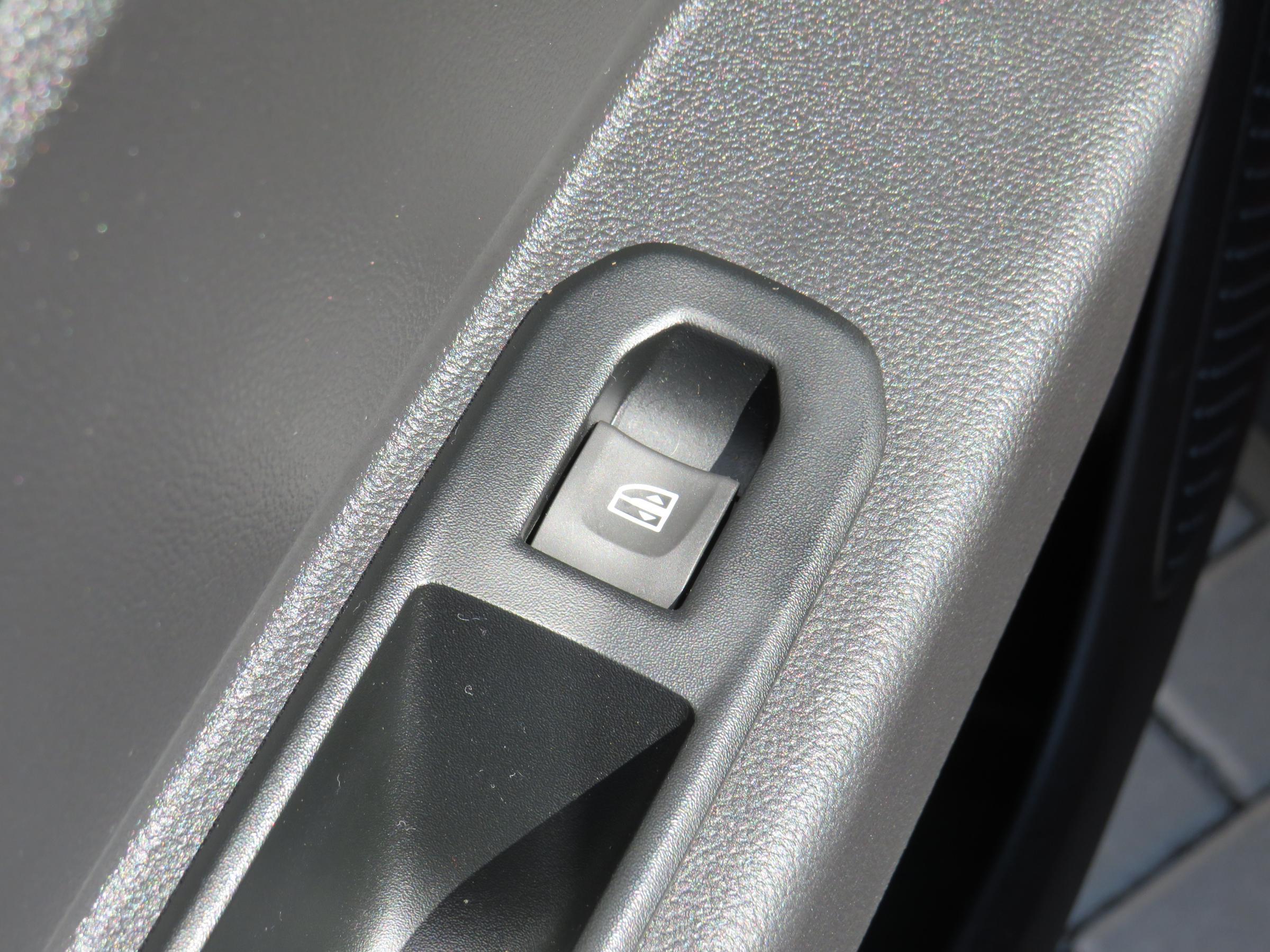 Dacia Duster, 2022 - pohled č. 13