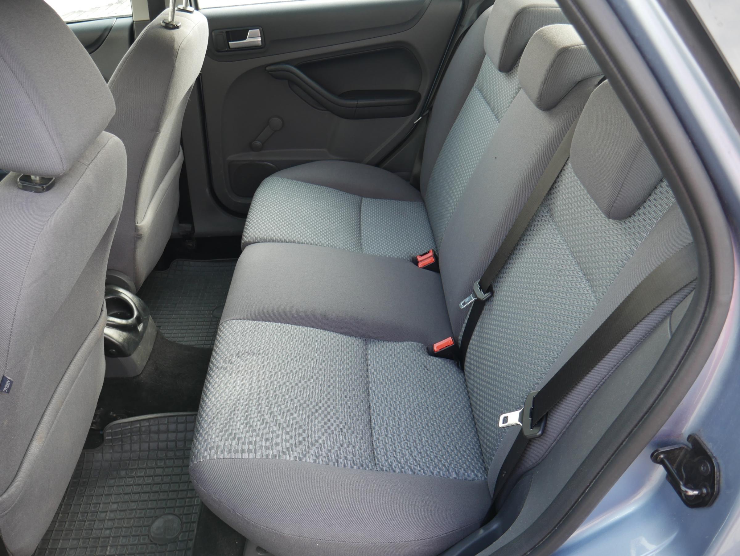 Ford Focus, 2005 - pohled č. 10