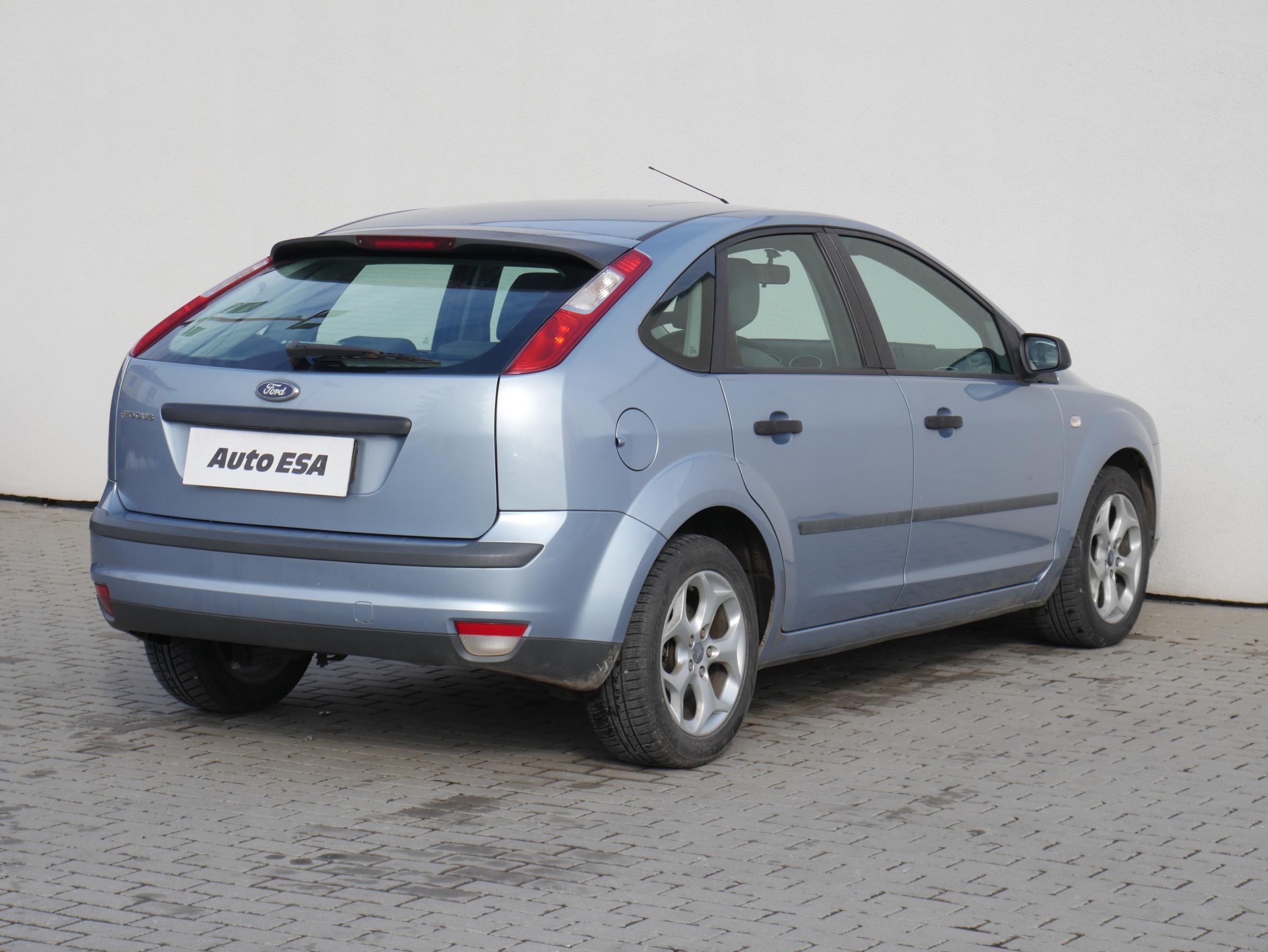 Ford Focus, 2005 - pohled č. 4