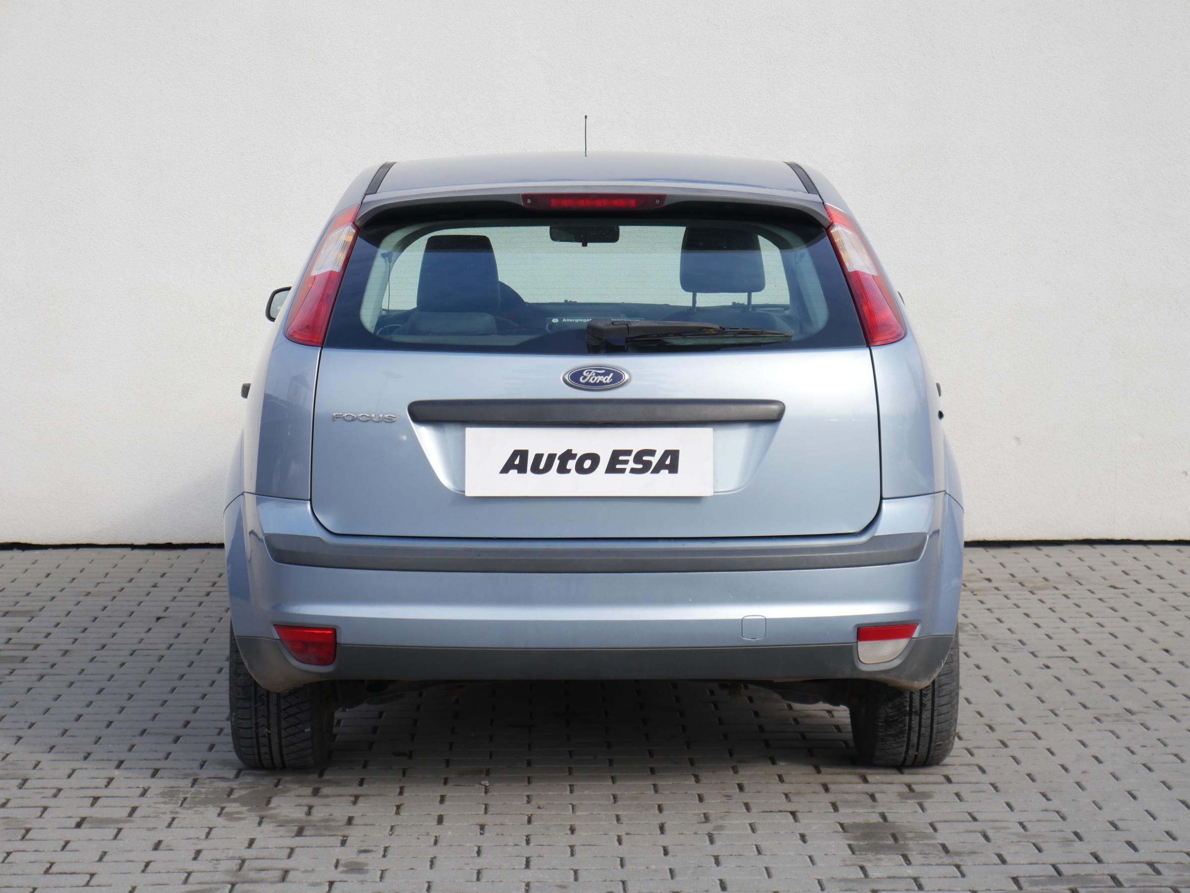 Ford Focus, 2005 - pohled č. 5