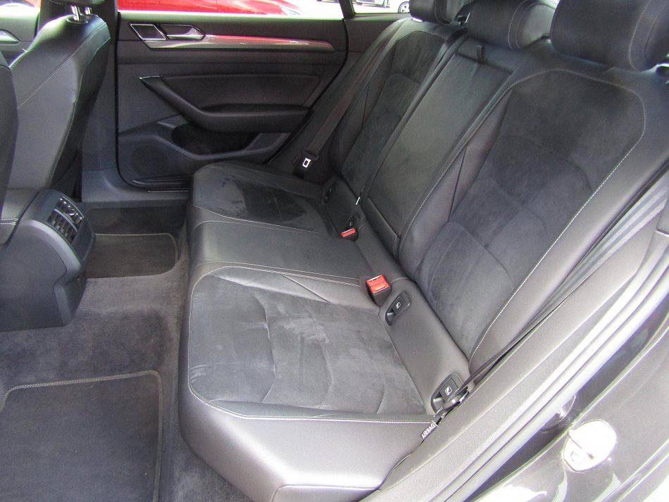 Volkswagen Arteon 2.0 TDi R-Line 4x4